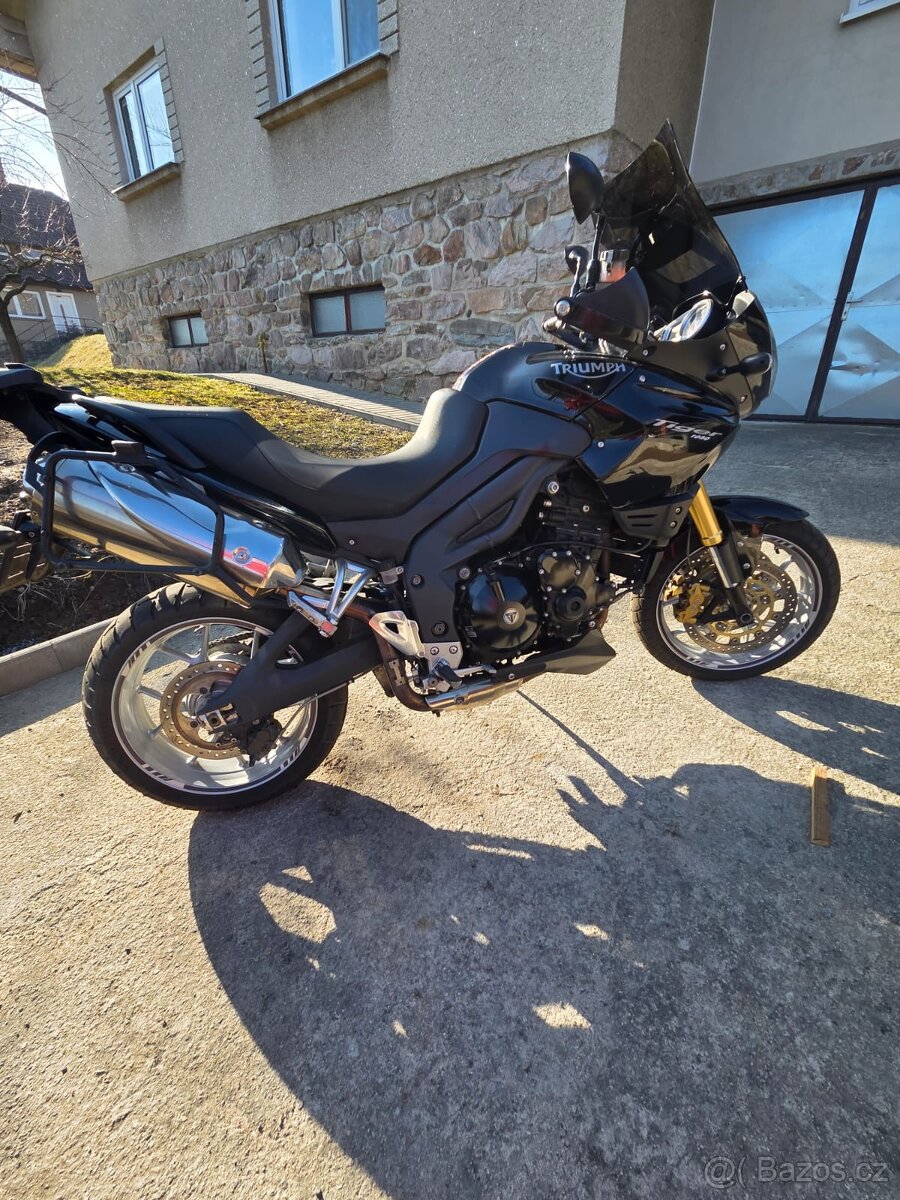 Triumph Tiger 1050 - 3