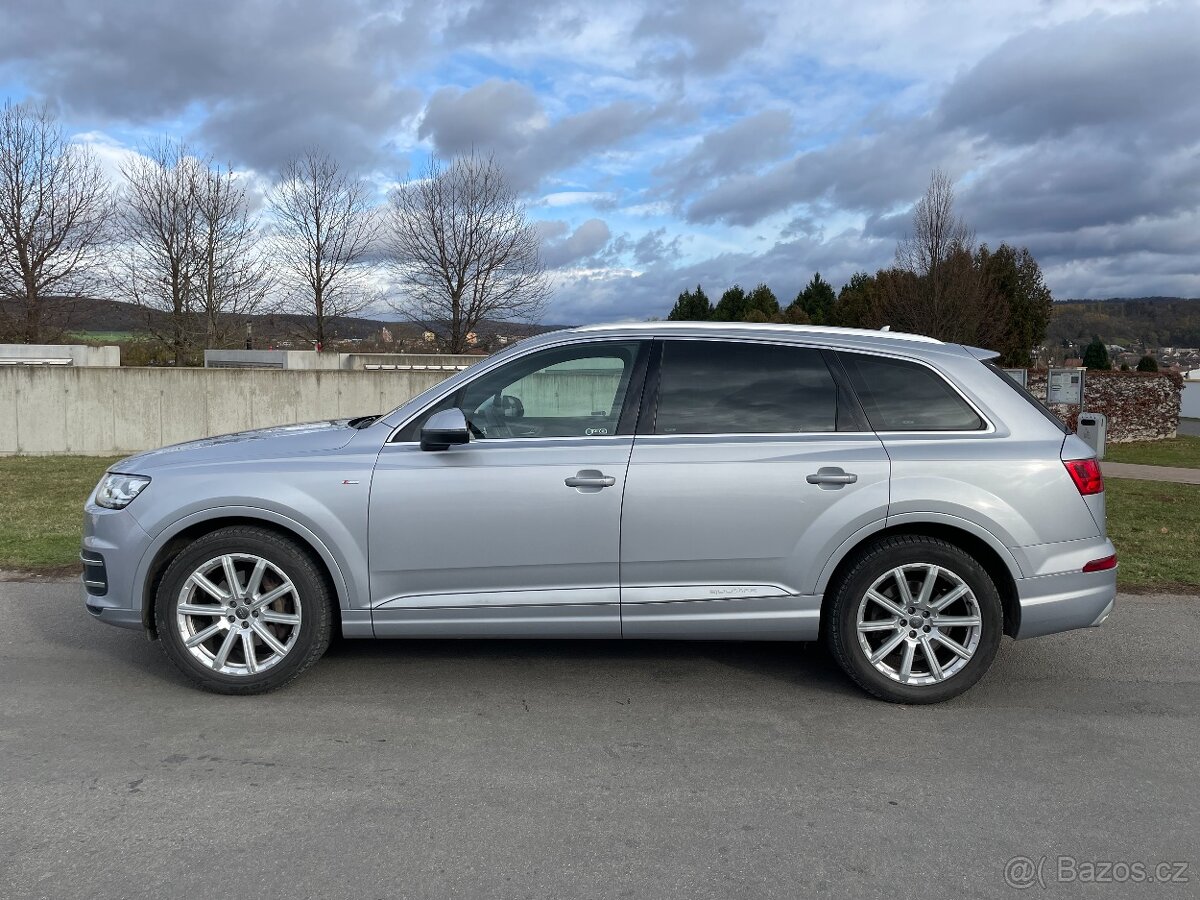 Audi Q7, 3.0TDi-200kW 7MÍST 4X4 S-line - 3