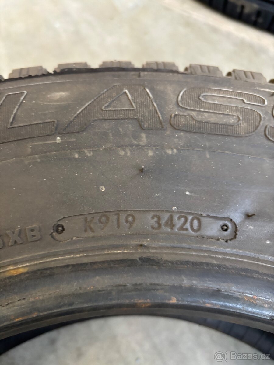 195/70R15c - 3