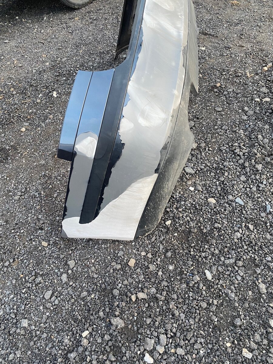 Zadní nárazník - 3