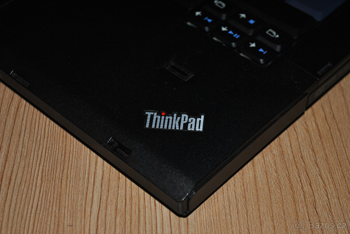 Libreboot - Lenovo ThinkPad T400 - dobrý stav - 3