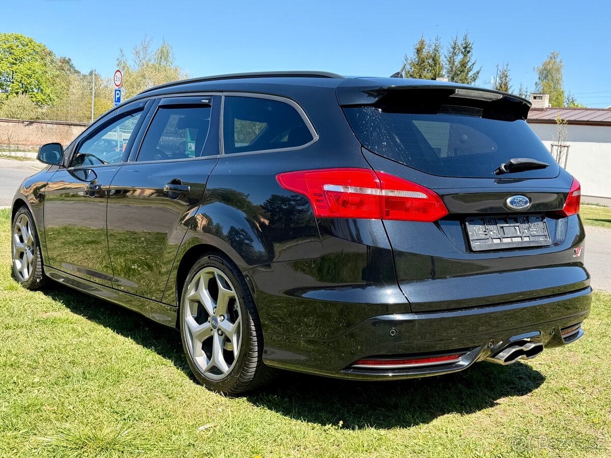 FORD FOCUS ST 250 KOMBI 184 kW - 3