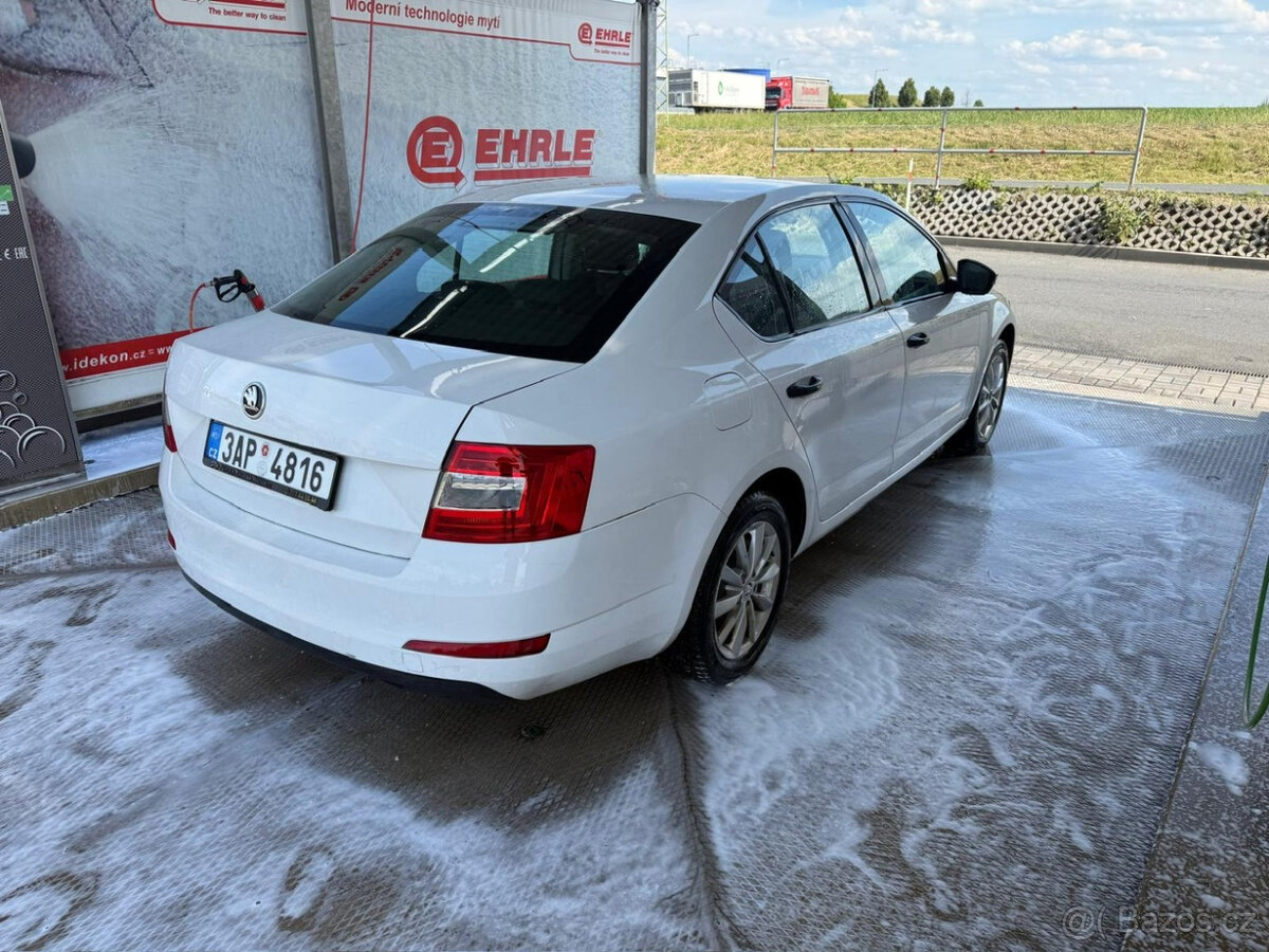 Škoda Octavia 1.6 TDi - 3
