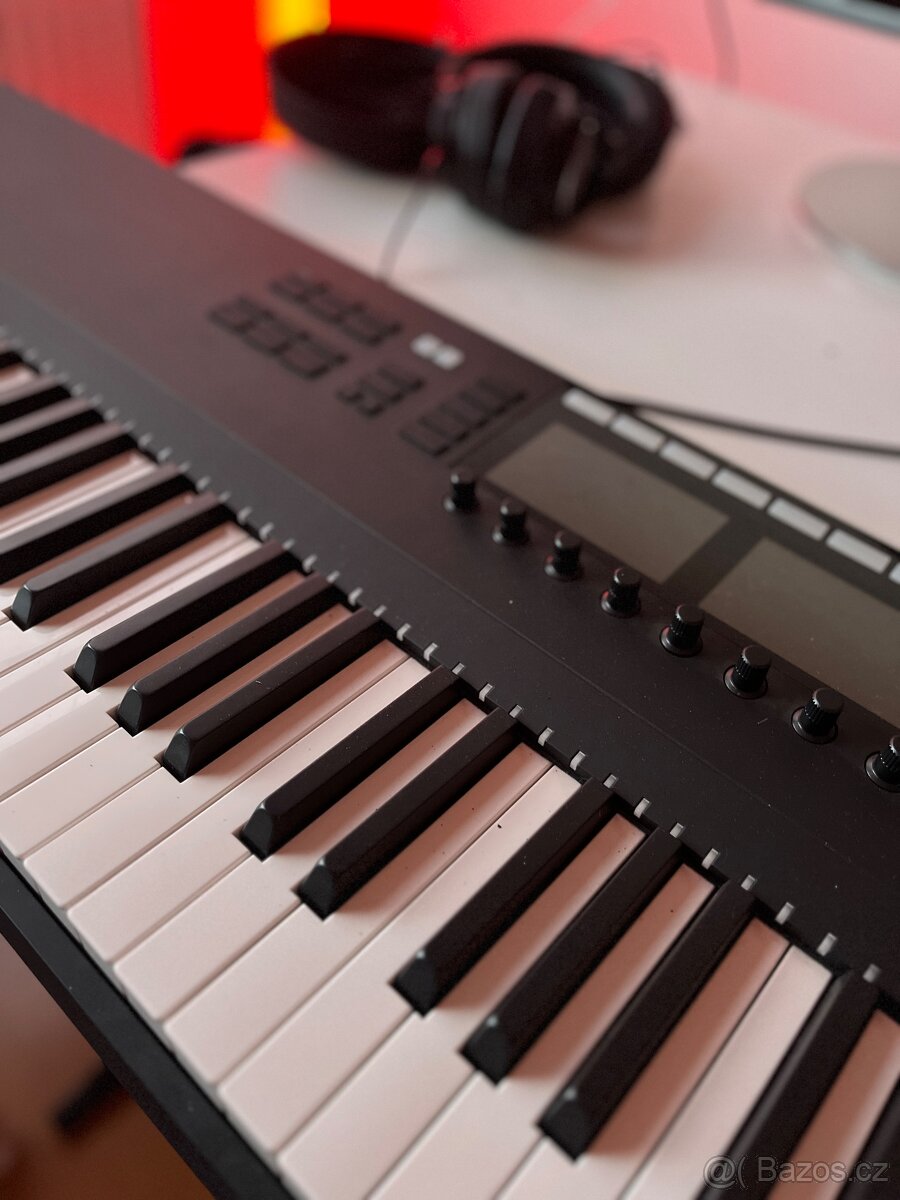 Native Instruments Komplete Kontrol S88 MK2 - 3