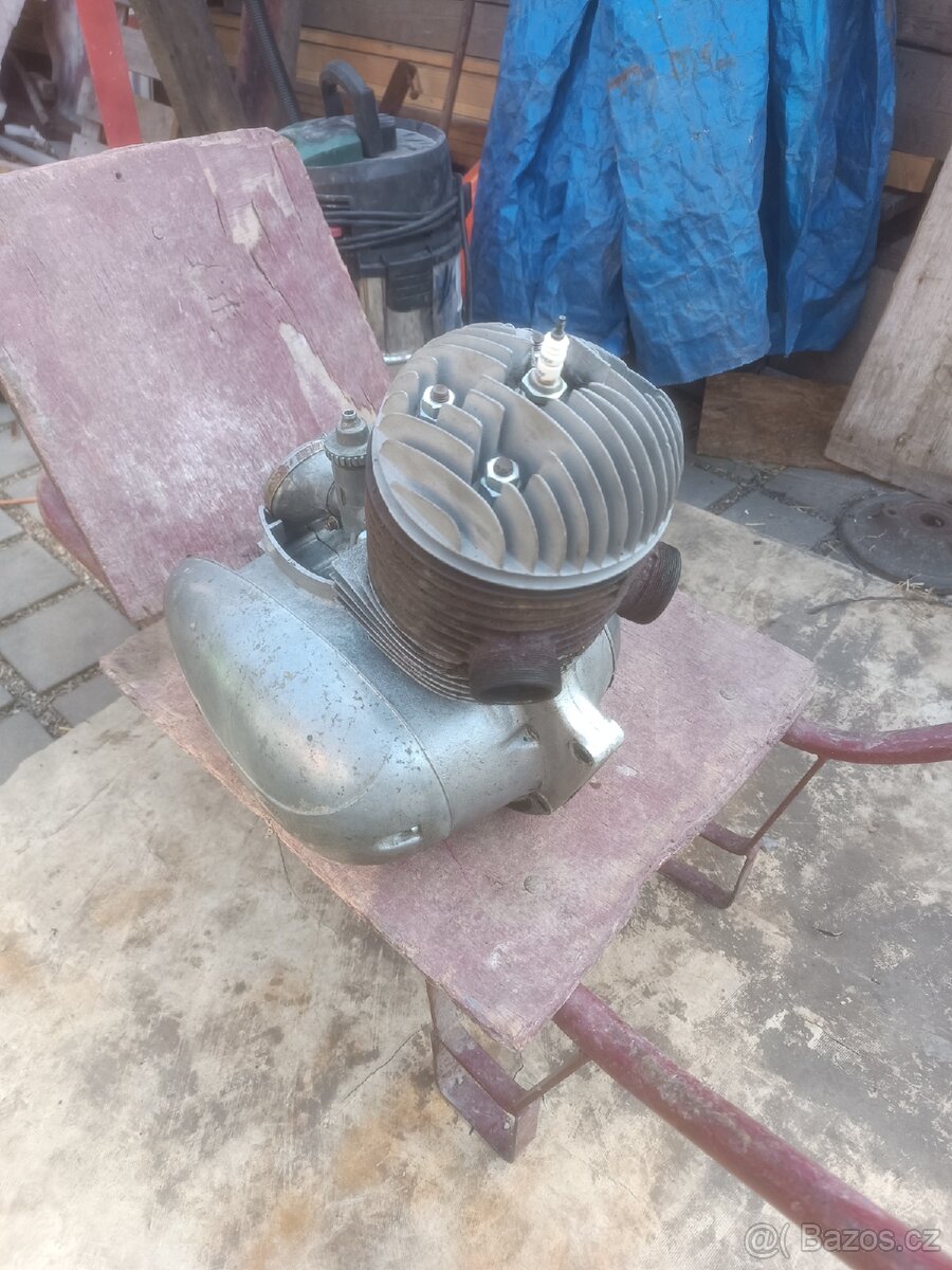 Motor Jawa 350/353 - 3