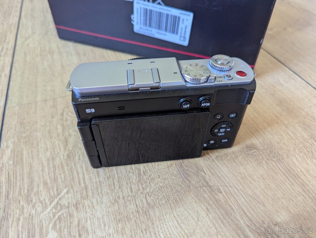 Lumix S9 - 3