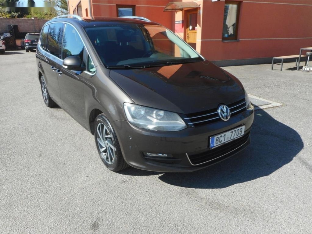 Volkswagen Sharan,2,0 TDi SOUND - 3