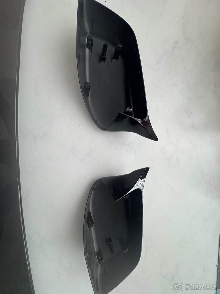 Tuning BMW e60 Spoiler M kryty zrcátek a další - 3