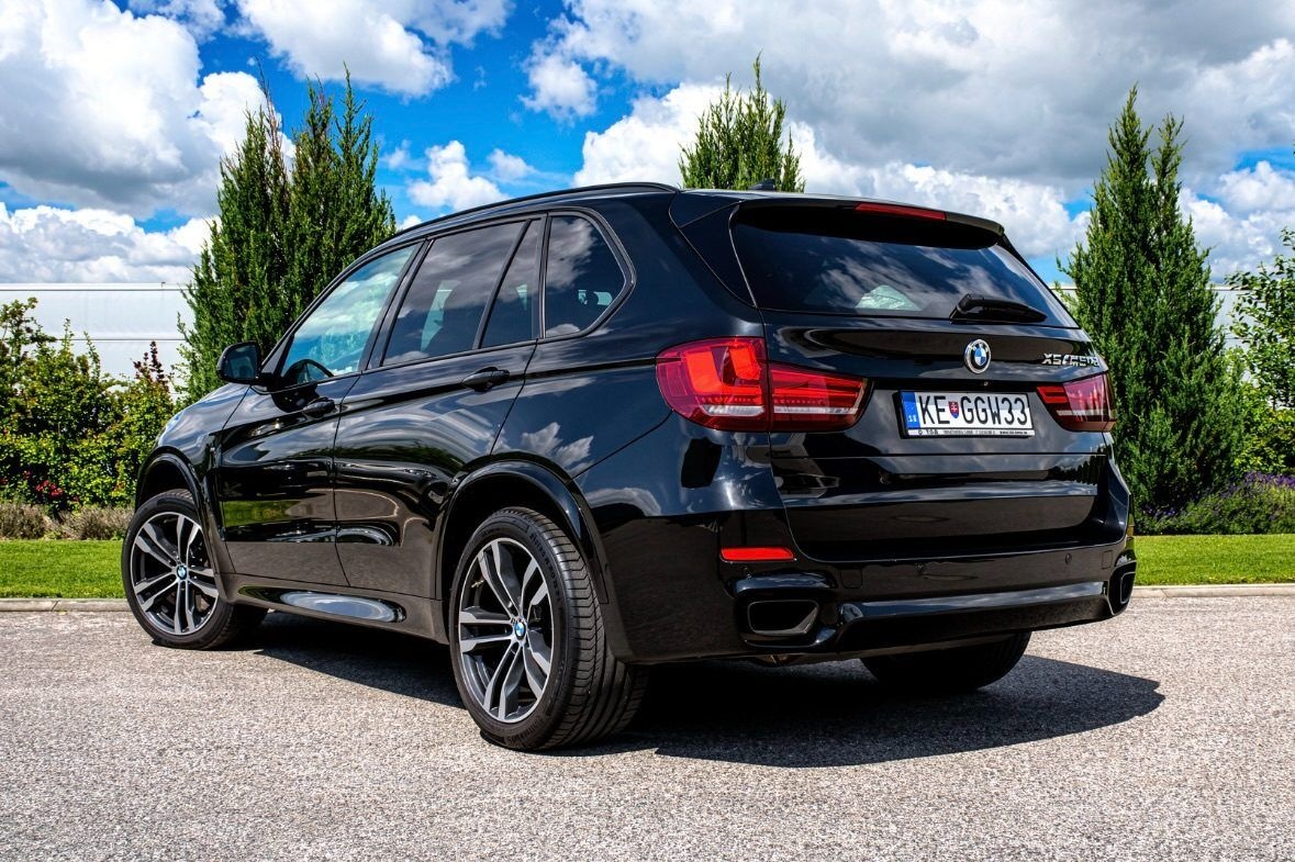 BMW X5 M50d A/T, UŽ OD 379 € - 3