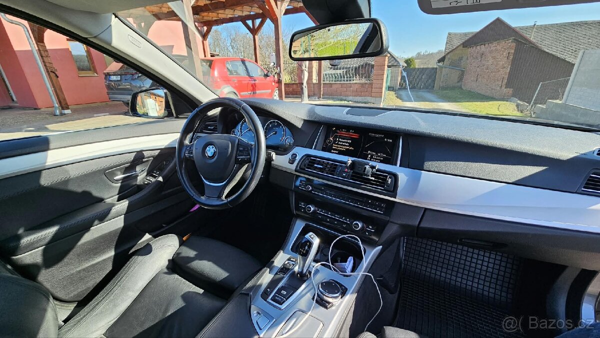BMW 520d F11 Luxury Line - 3