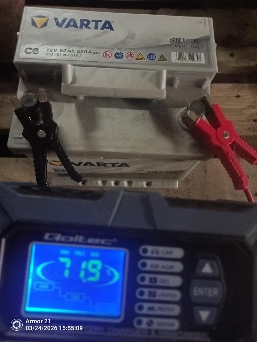 Autobaterie Varta 52AH - 3