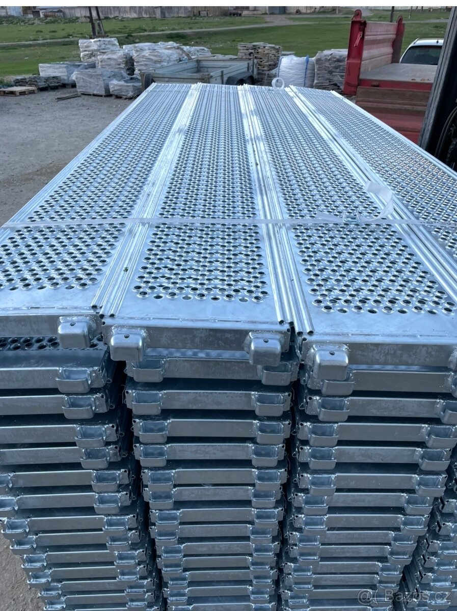 Lešeni rámové nove - 3