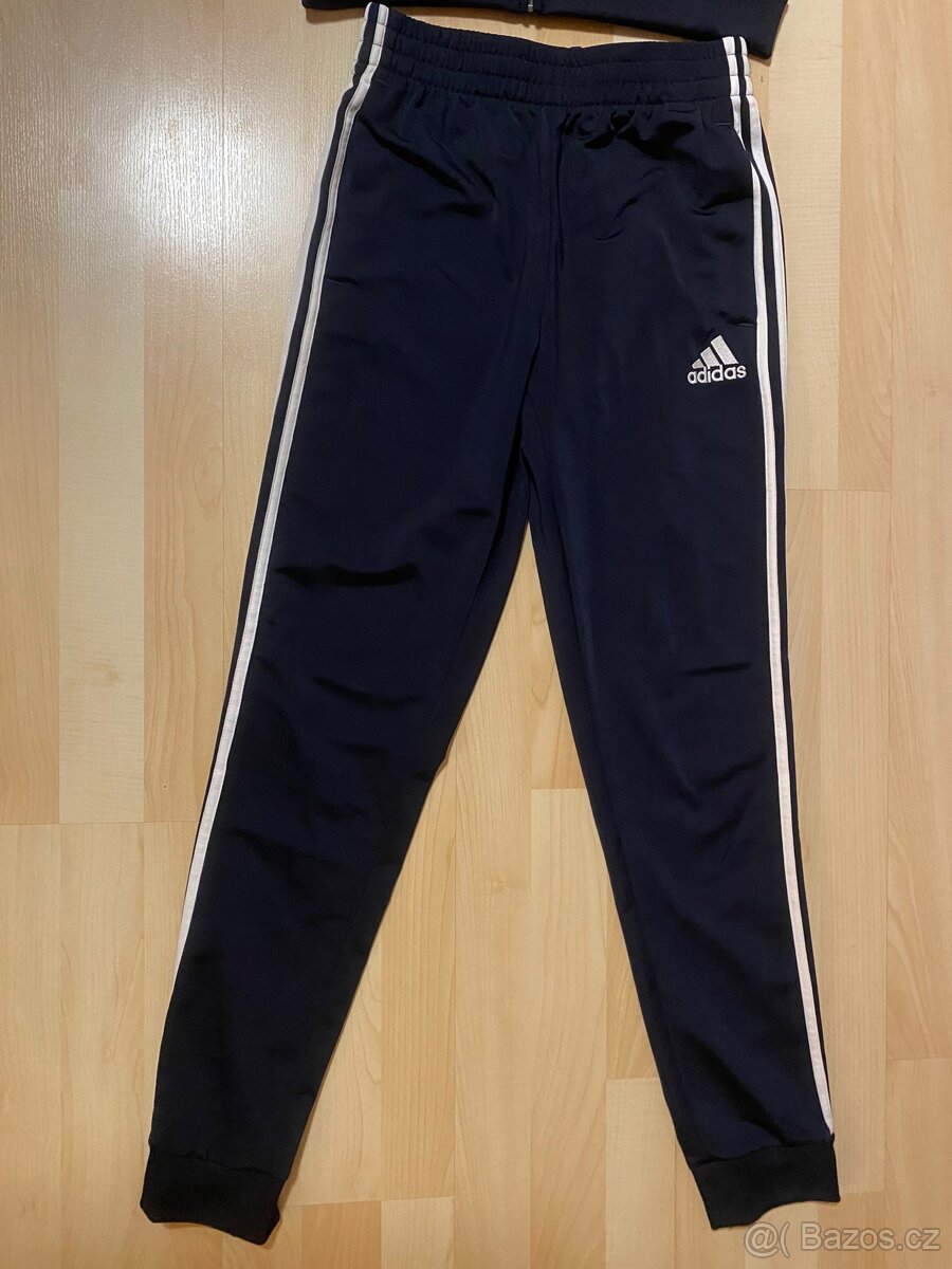 Tepláková souprava Adidas, vel.162 - 3
