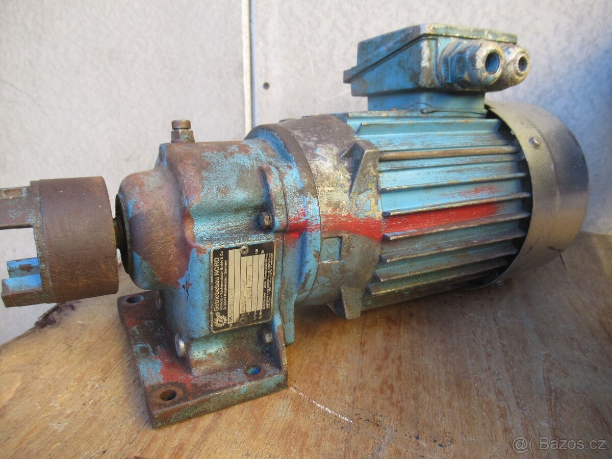 Elektropřevodovka NORD-0,75kw-213ot. ZTS-1,1kw-35ot. 380V. - 3
