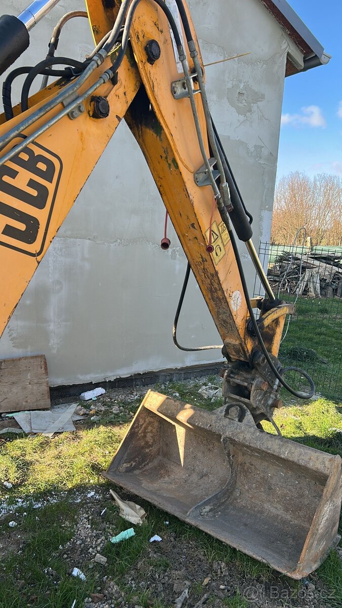 JCB MIDI rypadlo-nakladač TRAKTOR-BAGR - 3