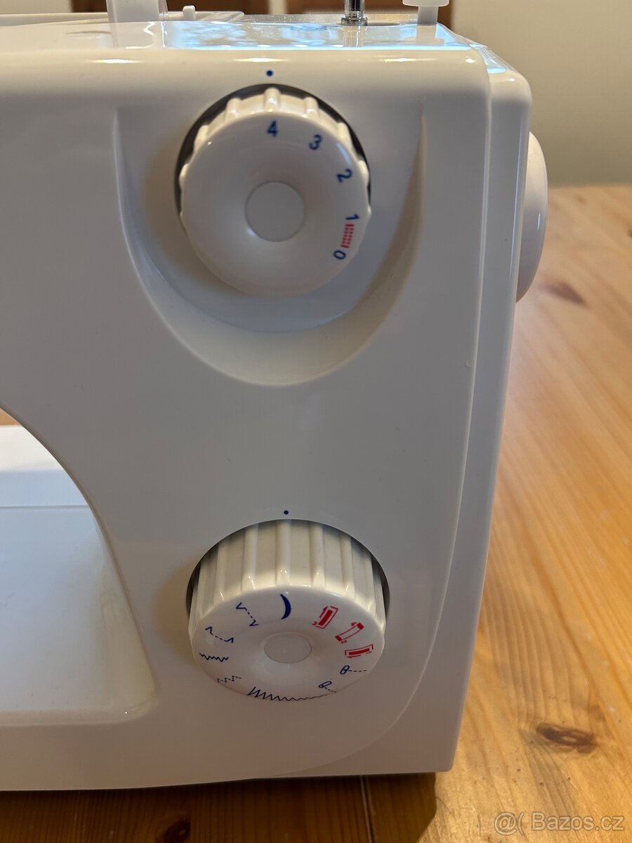 Šicí stroj Singer 8280 - 3