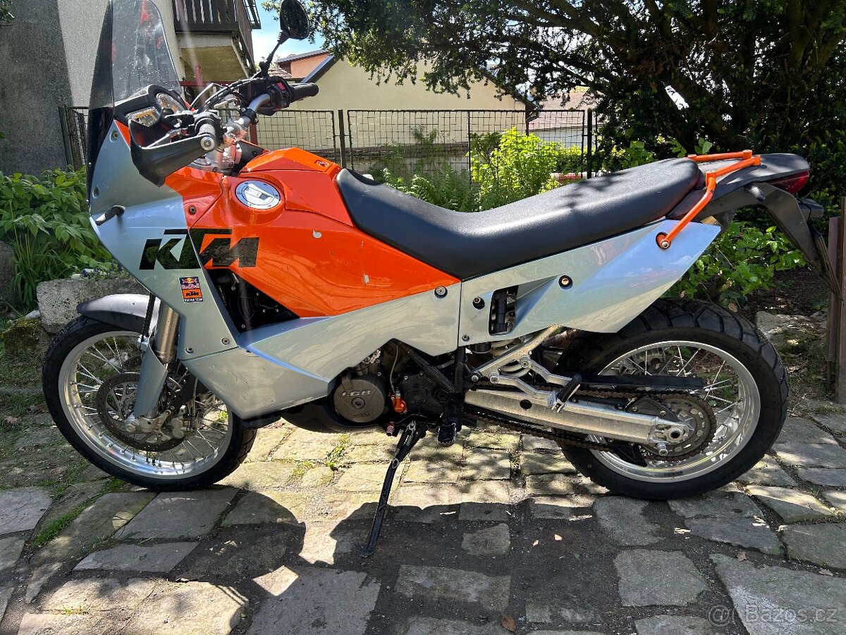 KTM 950 adventure