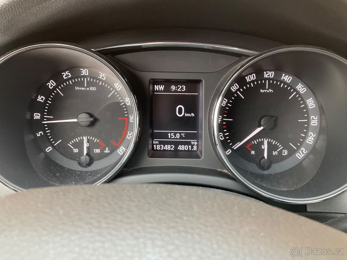 ŠKODA SUPERB II FL 2.0TDI 103KW 4/2014 183tis km TOP STAV - 3