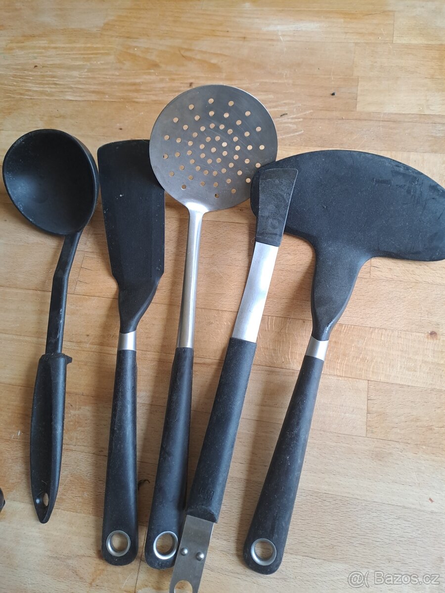 Kuchyňské nádobí 10Kč kus.Sada 5ks-20 Kč - 3