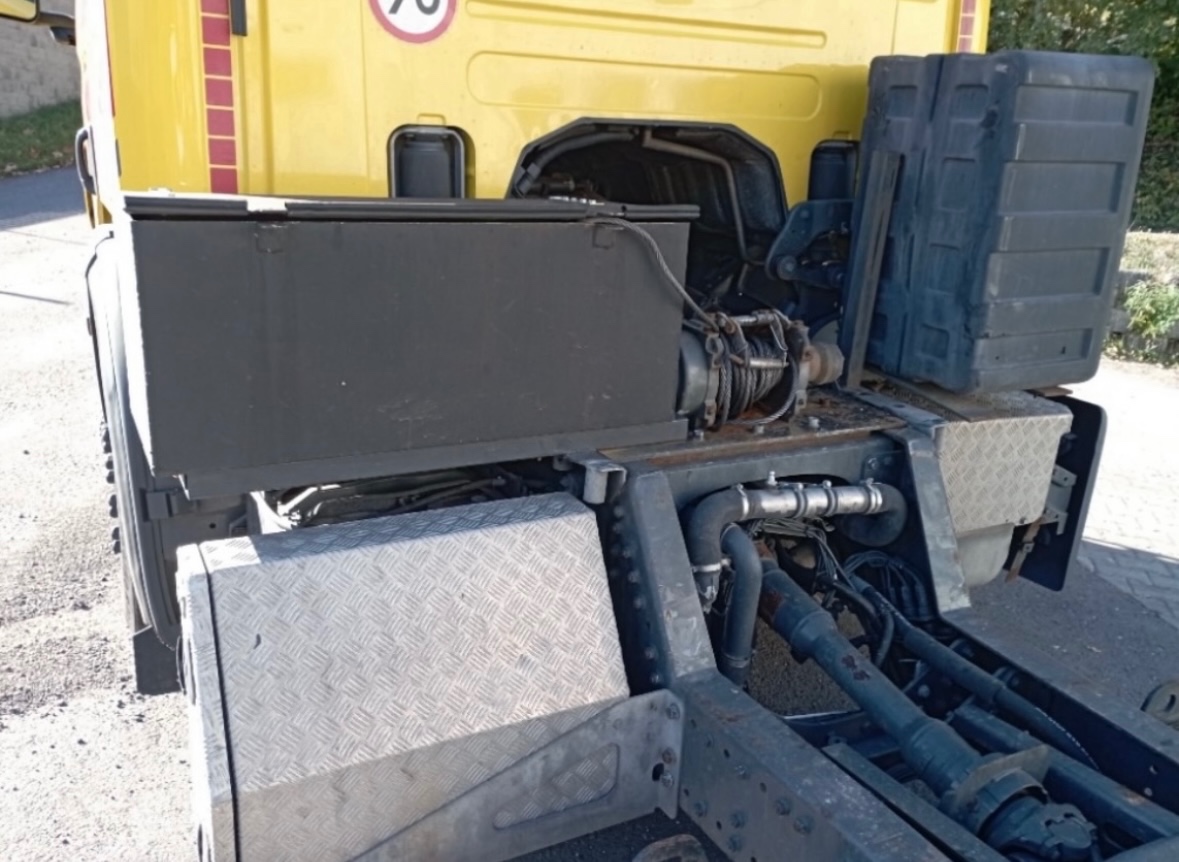 Scania odtahovka LKW