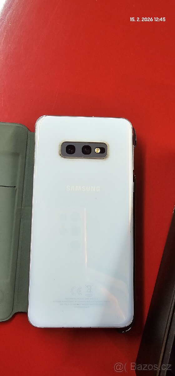 Samsung S10e - 3