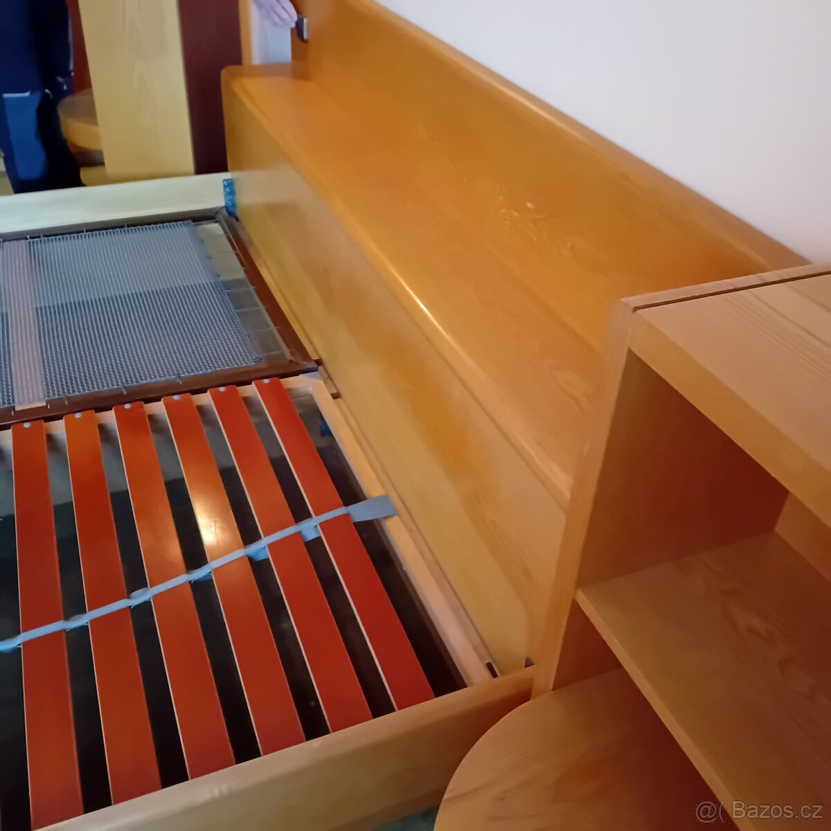 Manželská postel - 3