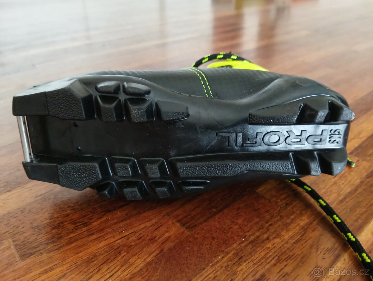 BOTAS AXTEL junior - 3