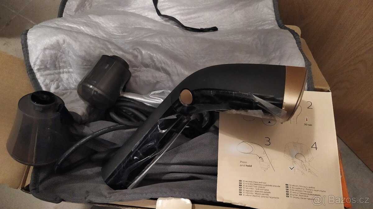 Napařovací žehlička Philips 7000 - 3