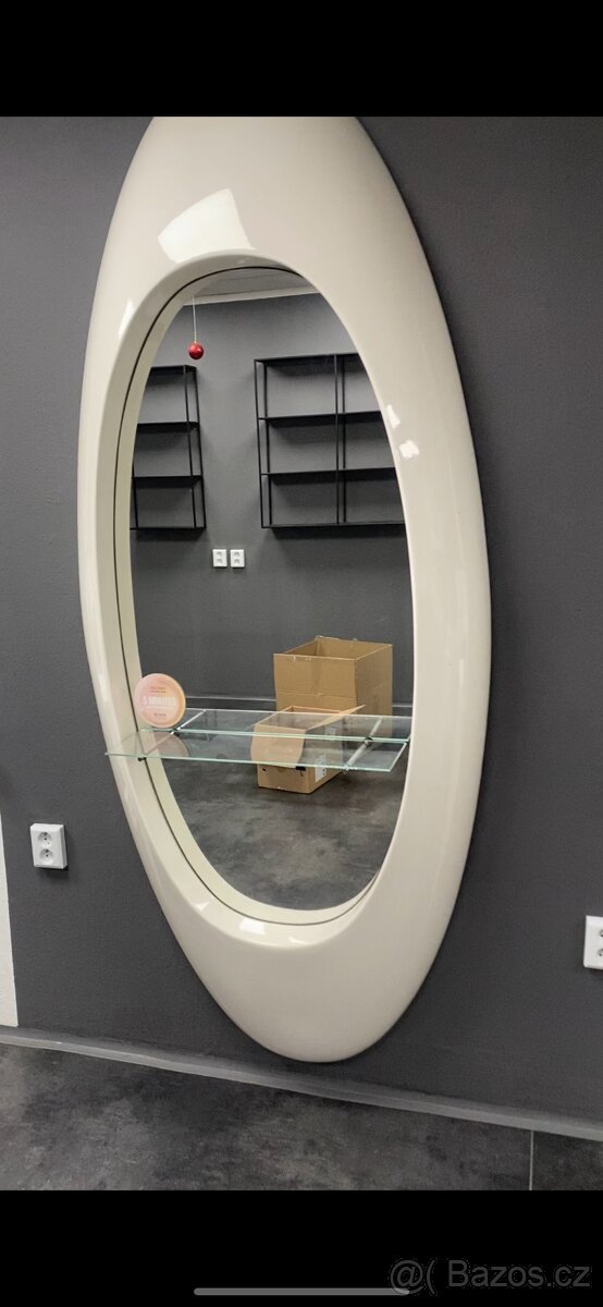 Zrcadlo - 3
