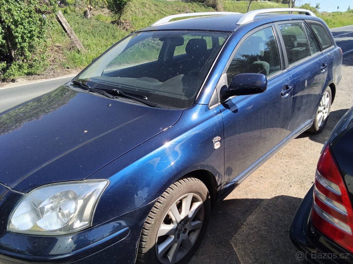 Toyota Avensis - 3
