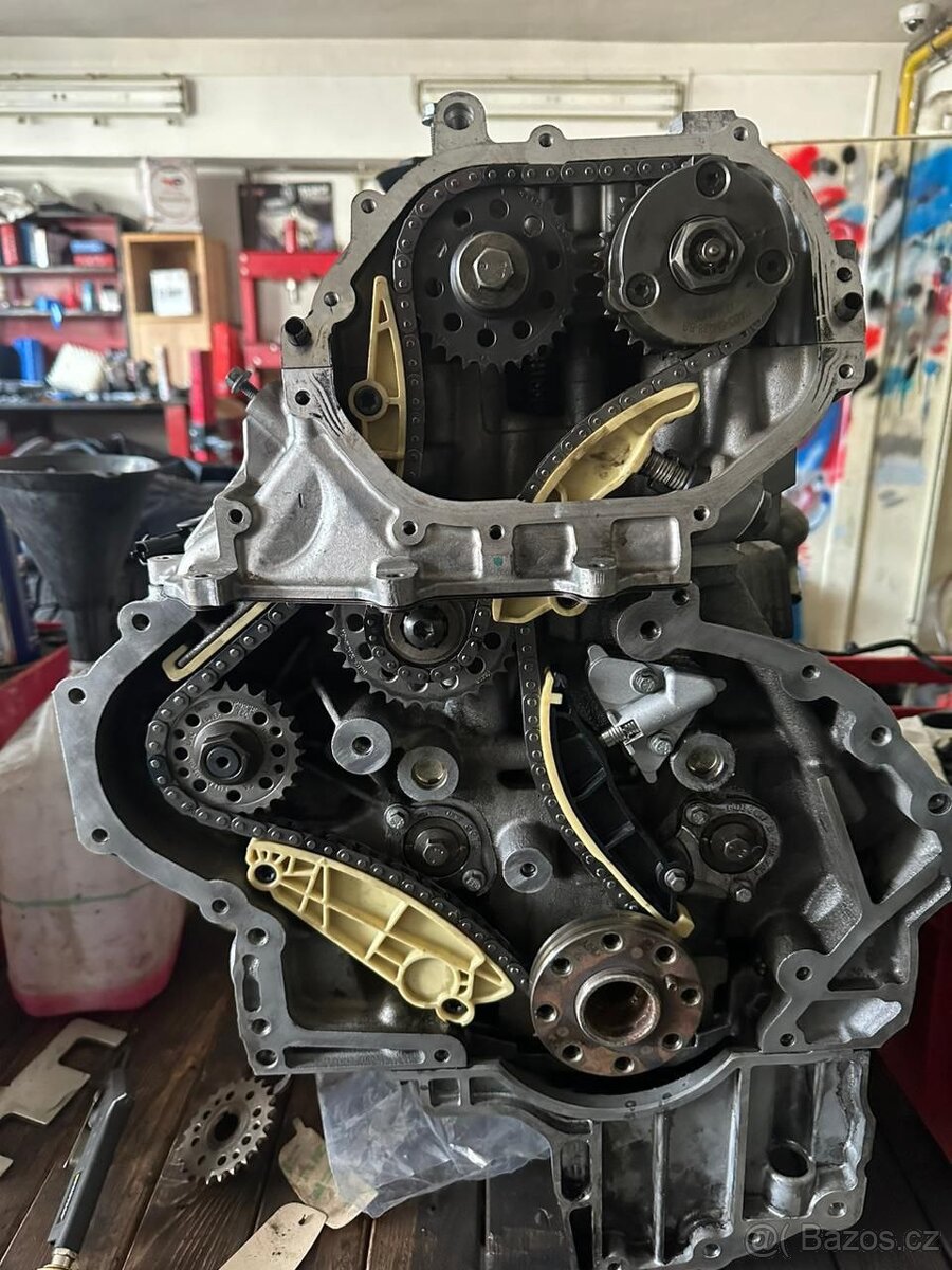 Motor Jaguar Range Rover 204 dtd aj200