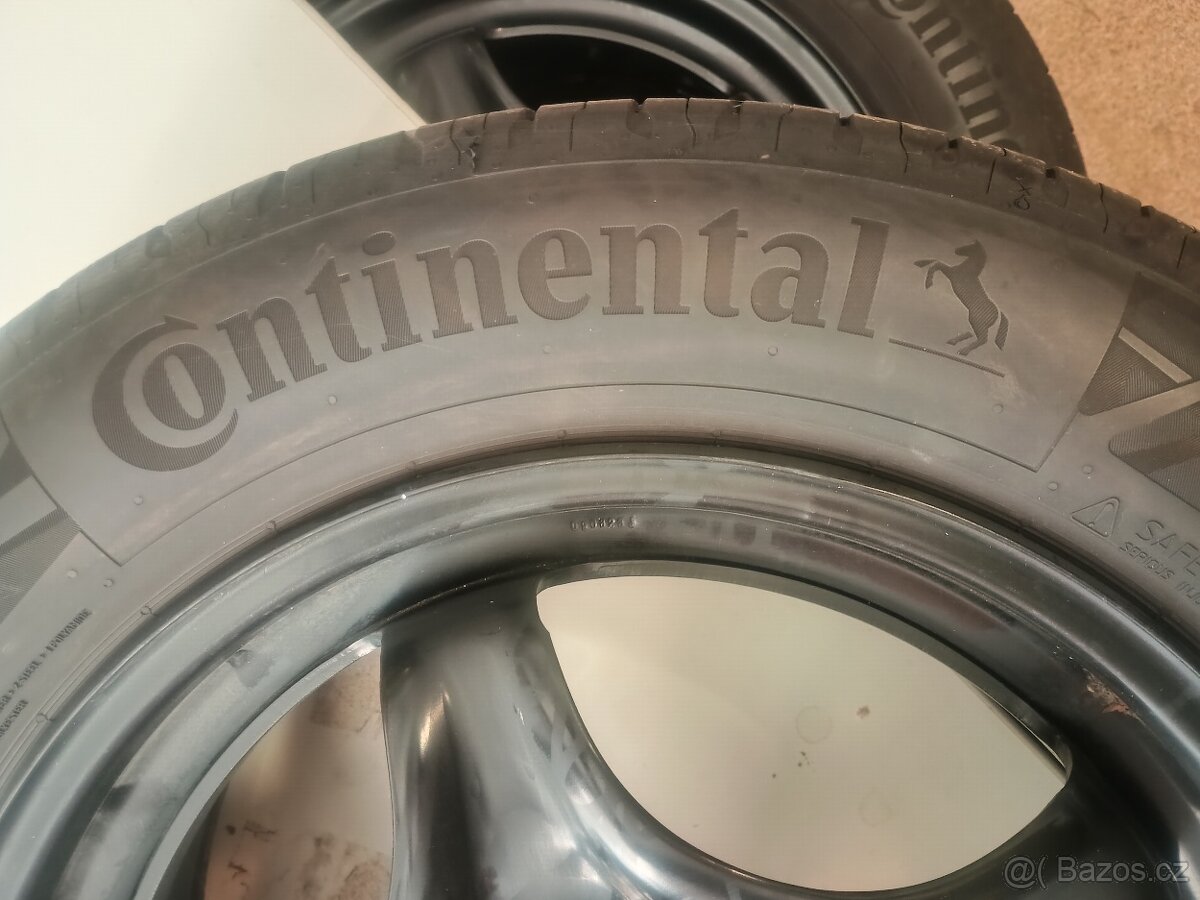 Prodám pneu s disky z Dacie Sandero 2024 - 3