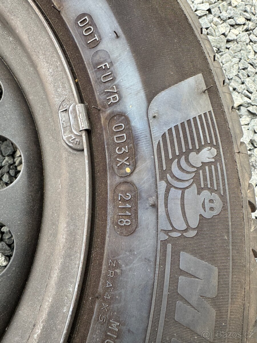 Plechová zimní kola 205/60 r16 - 3