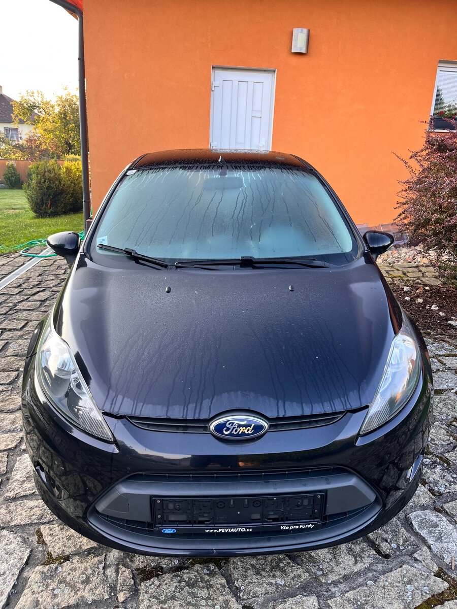 Ford Fiesta 1.25 i 60 kw 12/2010 klima 148tis.km - 3