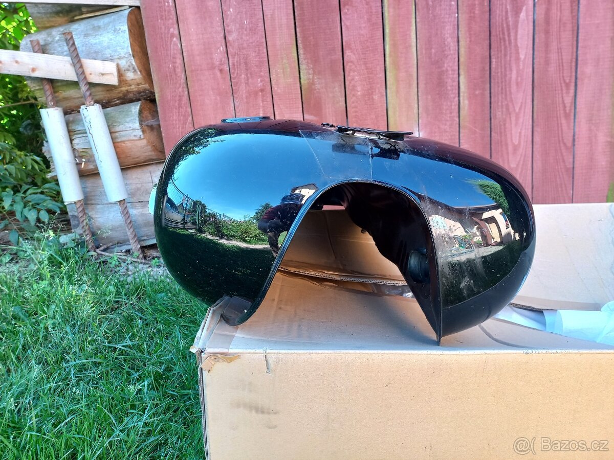 Honda 750 VT Shadow - 3