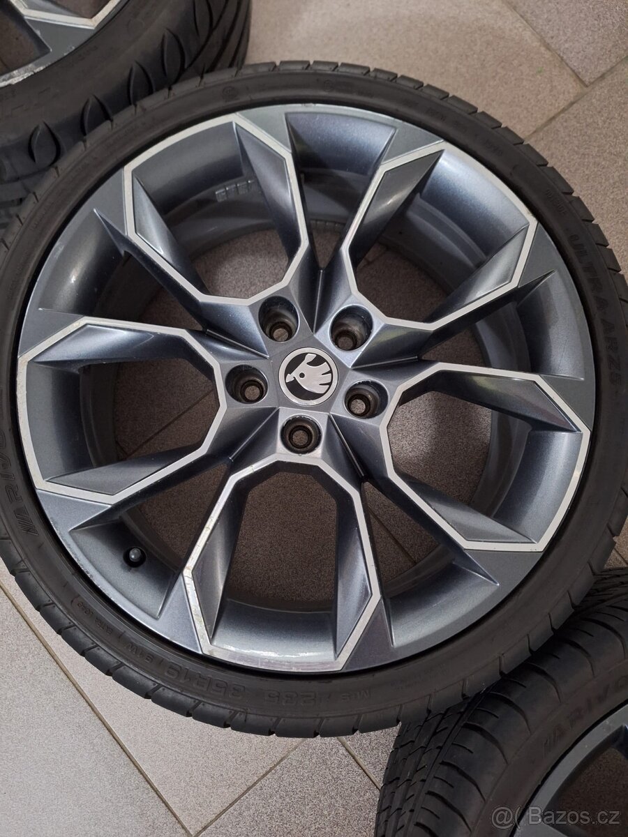 Sada originálních disků Škoda X-TREM R19 včetně pneu - 3