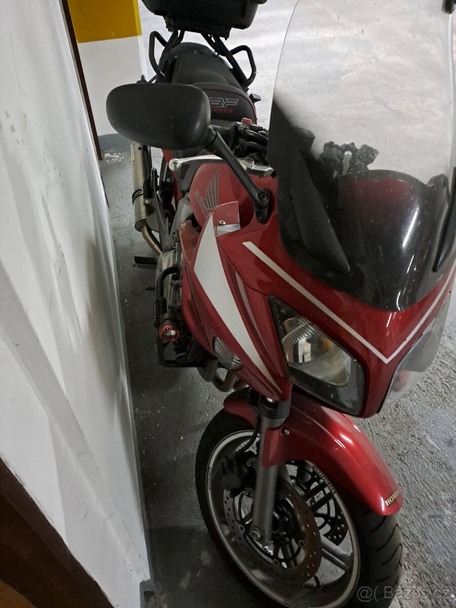 Honda CBF 1000 - 3
