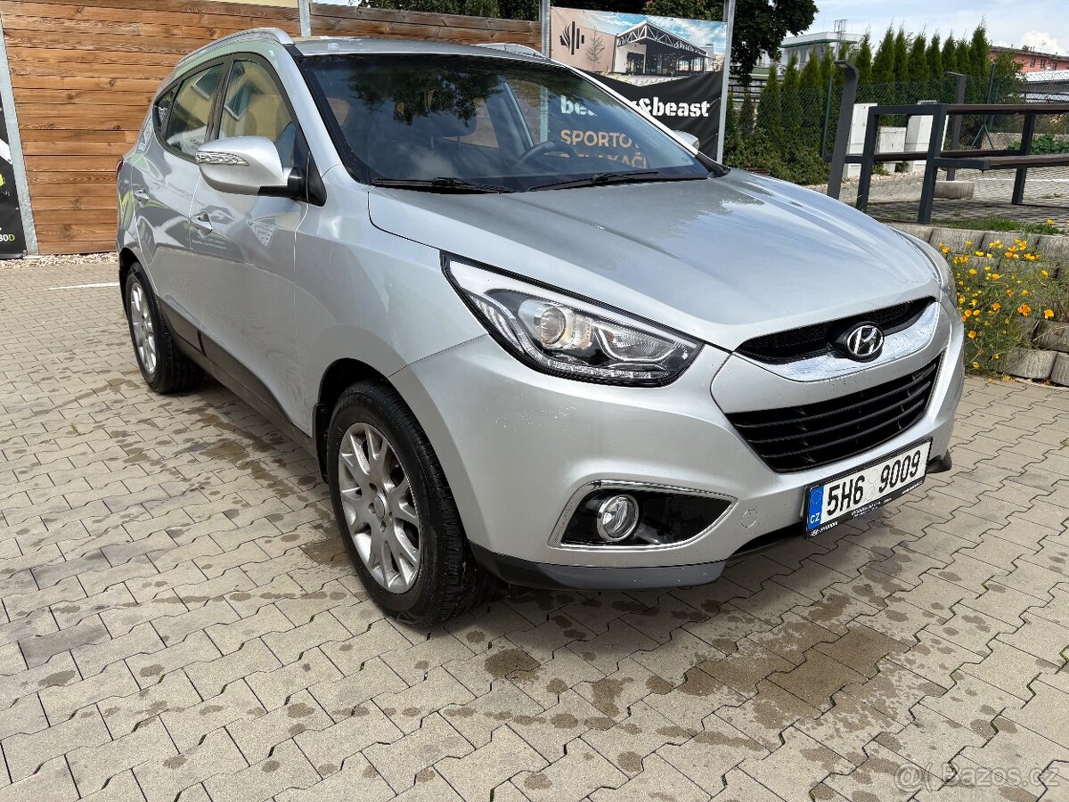 Hyundai ix35,klima,polokůže,1.6 benzin - 3