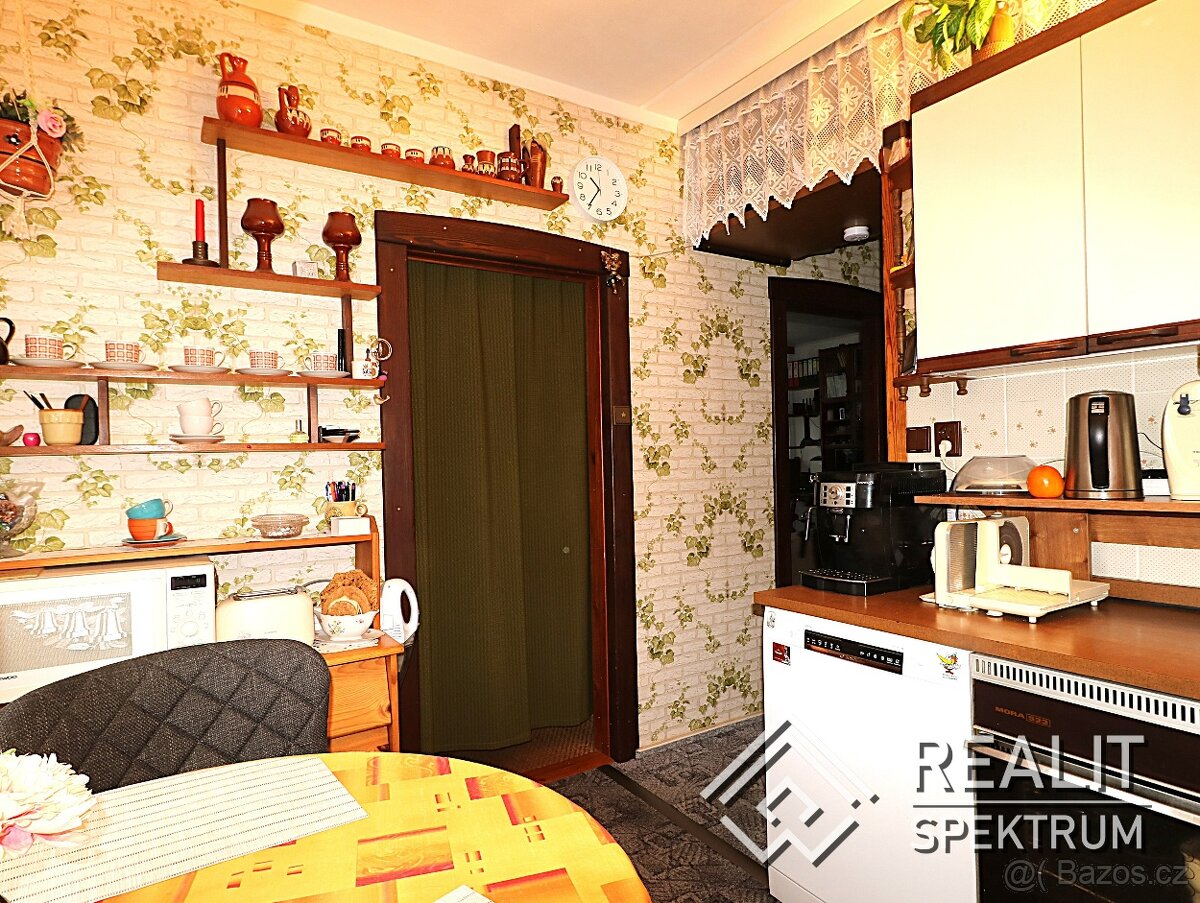 Prodej bytu 3+1, lodžie a kuchyně na míru, Ústí nad Orlicí - 3