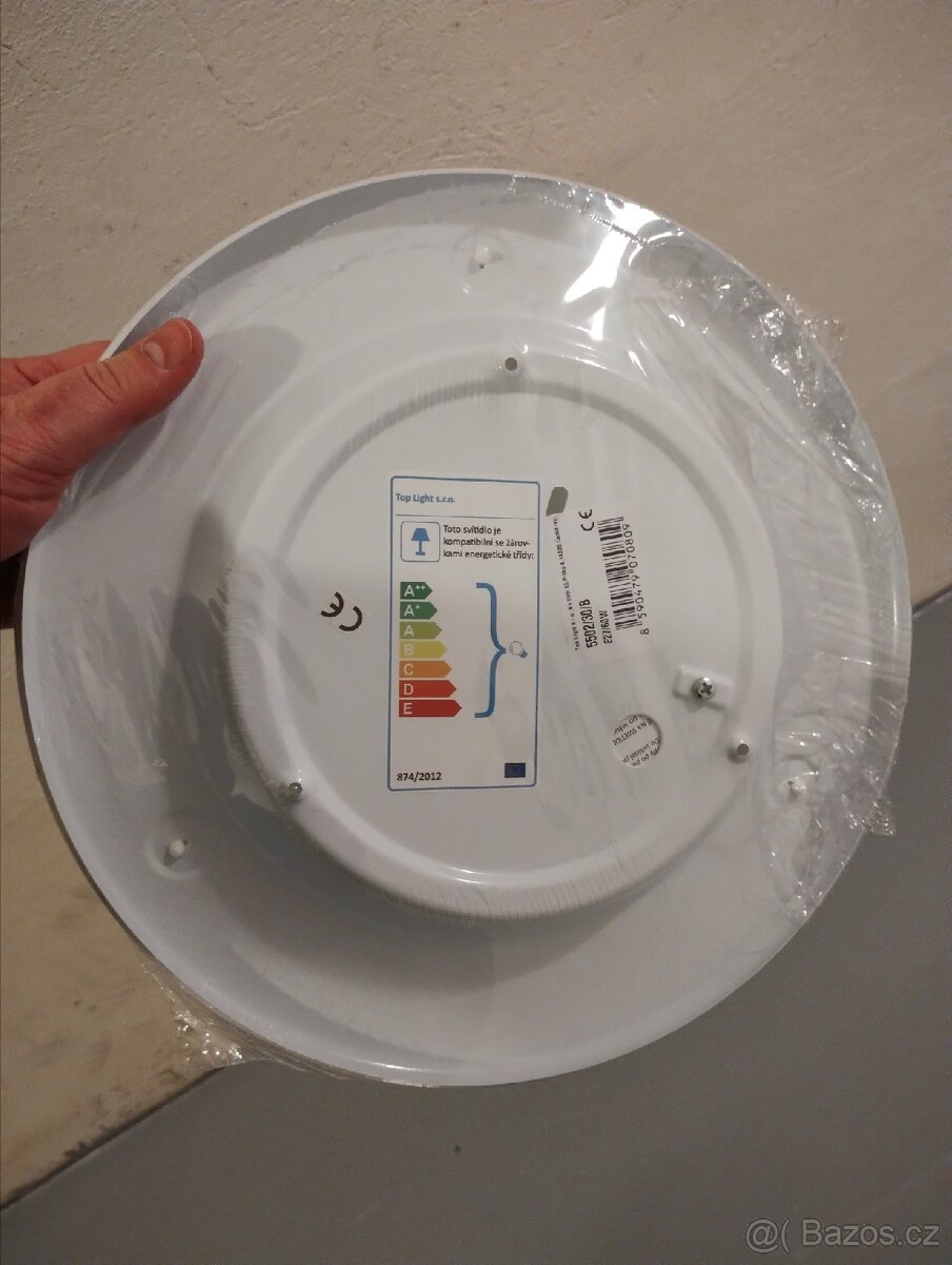 Nástěnná svítidla(3ks) + úsporné žárovky - 3