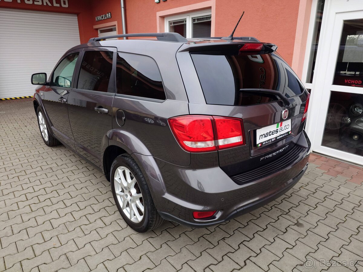 Fiat Freemont 2.0 Multijet (Black Code 125kW) - 3