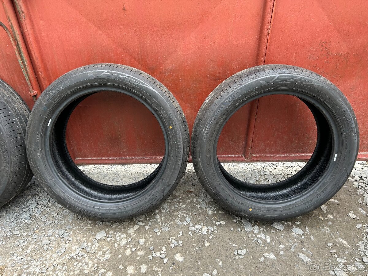 Prodám gumy 215/50/18 - 3