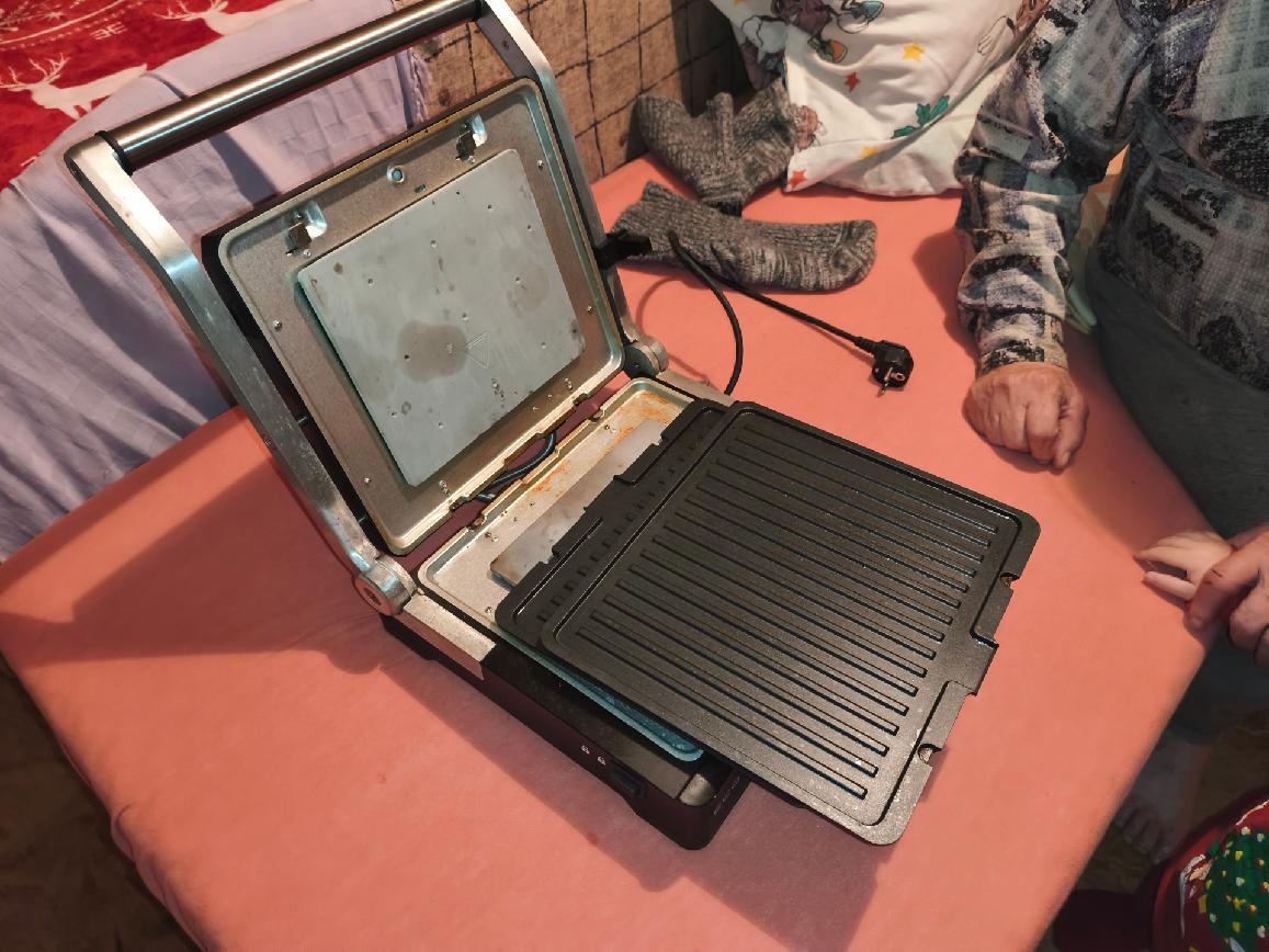 Prodám kontaktní gpil - 3