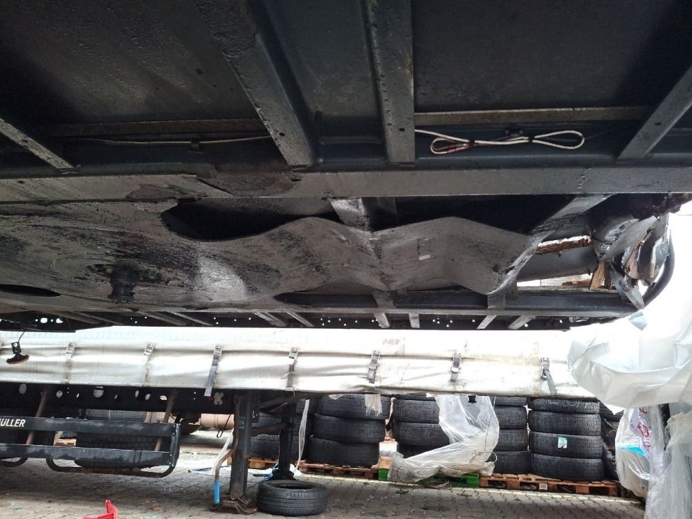 Návěs Schwarzmuller - 3