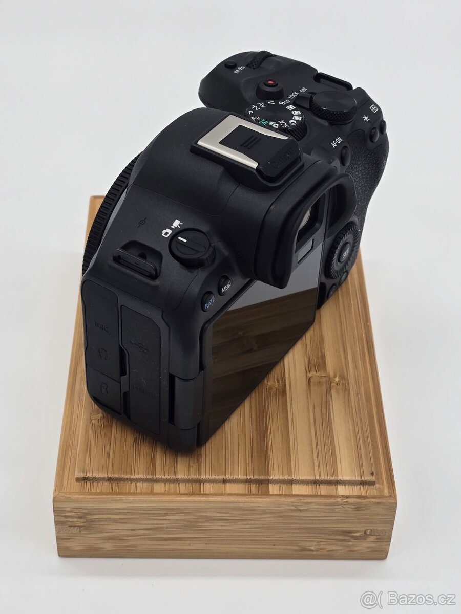 Canon R6 II TOP STAV - 3