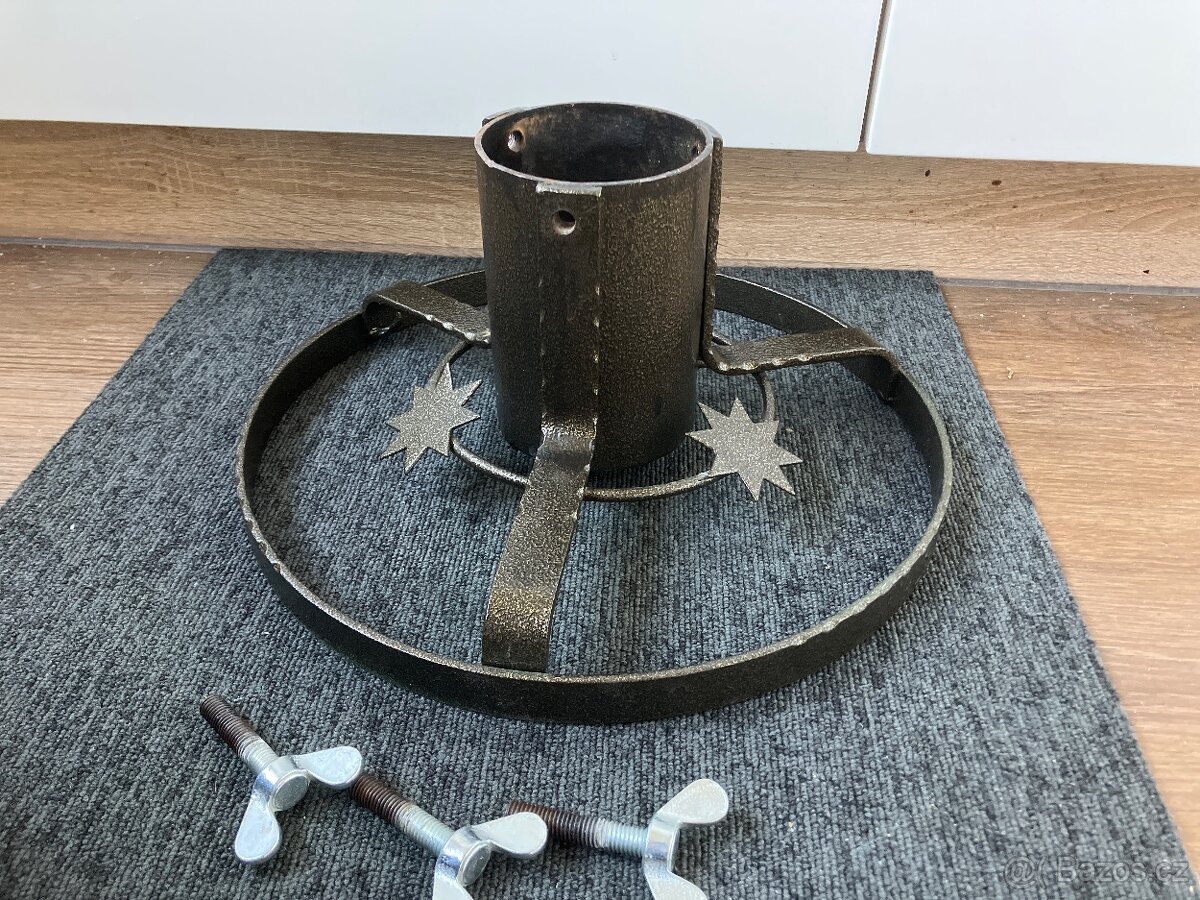 Stojánek na vánoční stromek - 3