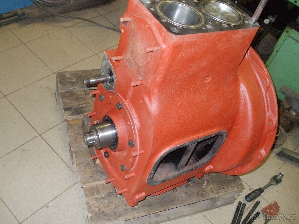 zetor 25 polomotor - 3