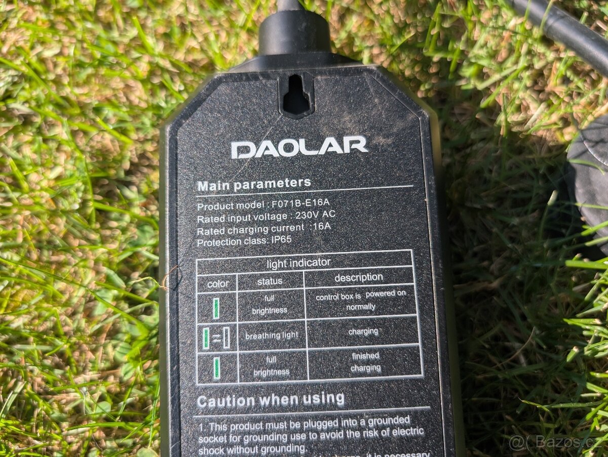 Nabíječka pro elektromobil a Plug-in Hybrid do zásuvky 230 V - 3