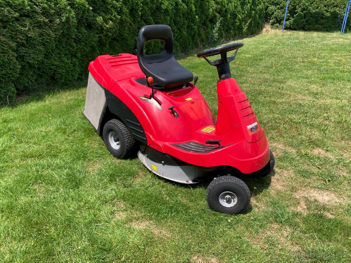 Zahradní traktůrek ,rider Honda 1211 - 3