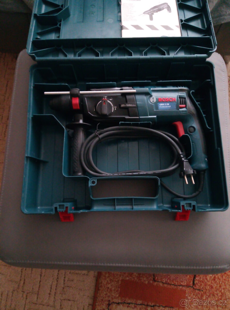 El. kladivo Bosch - 3